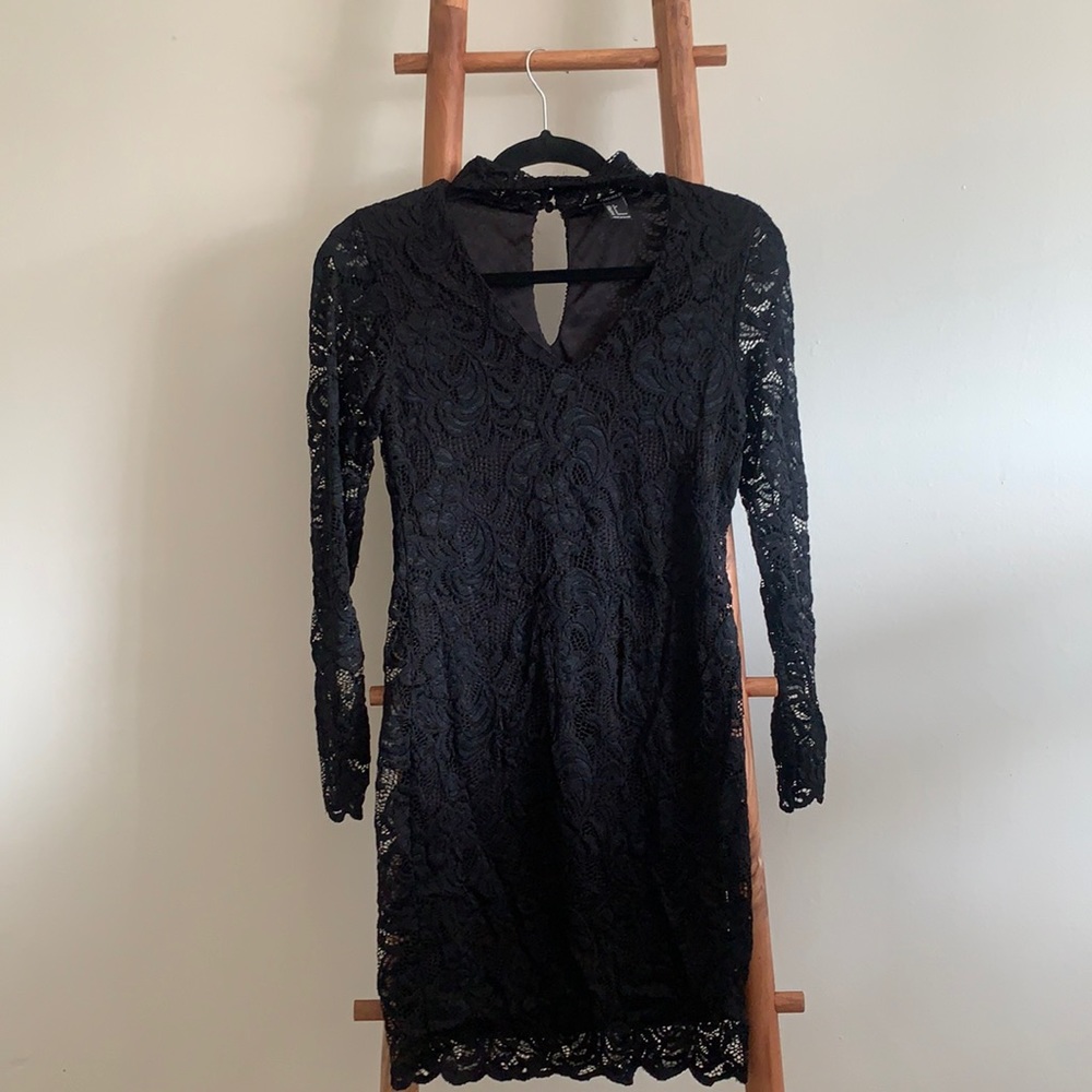 Black long sleeved lace dress